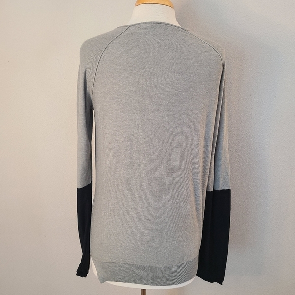 T Alexander Wang Gray Color Block Long Sleeve Top - Picture 5 of 6